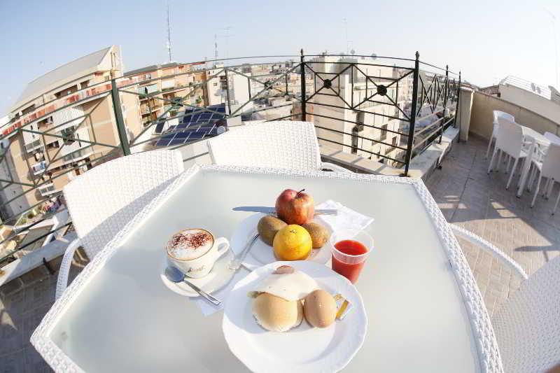 Hotel Colonna Brindisi Extérieur photo